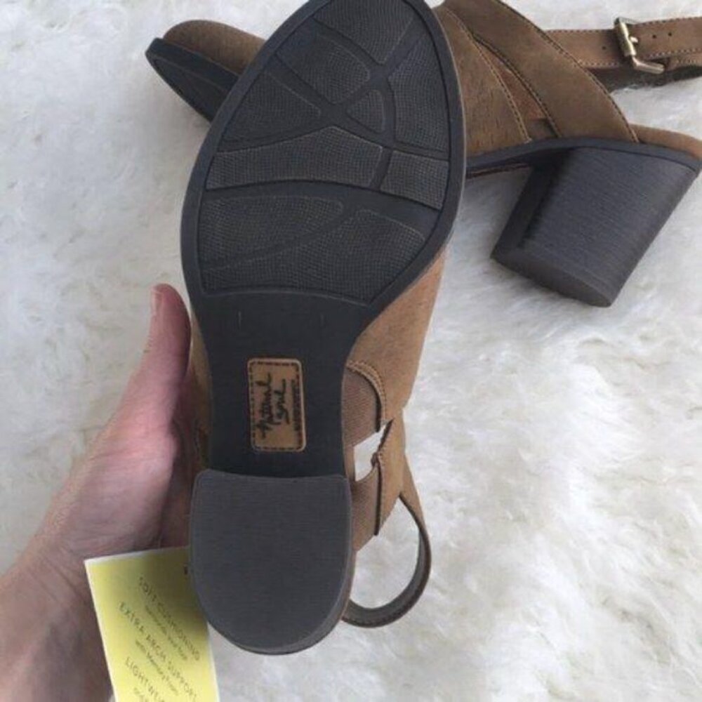 New Natural Soul Tally Olive Ankle Strap Shoes Size 8.5 M - Picture 5 of 7